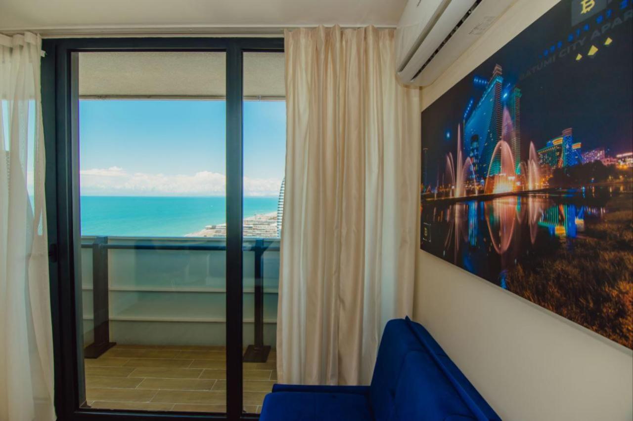 Royal Sea Breeze Apartments Batumi Exterior foto