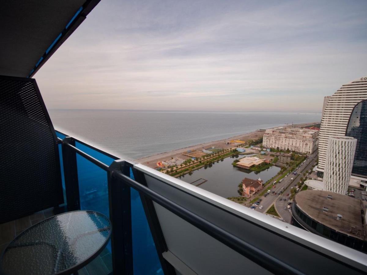 Royal Sea Breeze Apartments Batumi Exterior foto