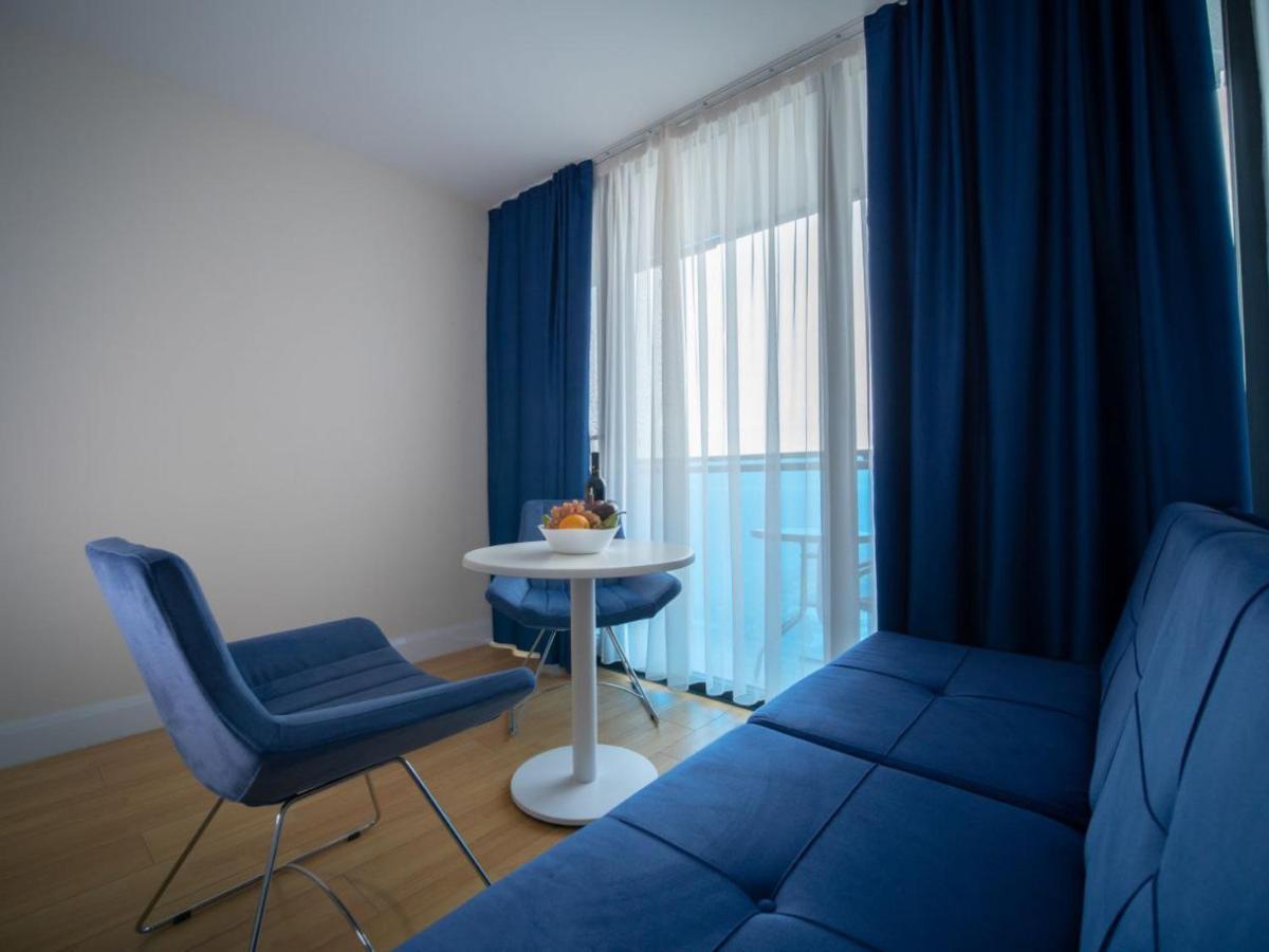 Royal Sea Breeze Apartments Batumi Exterior foto