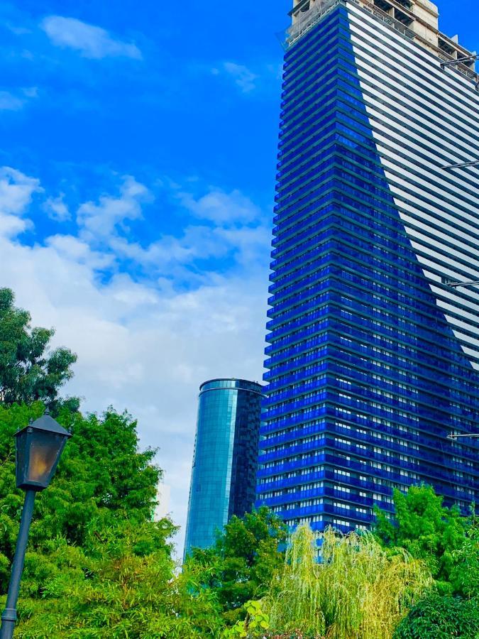 Royal Sea Breeze Apartments Batumi Exterior foto
